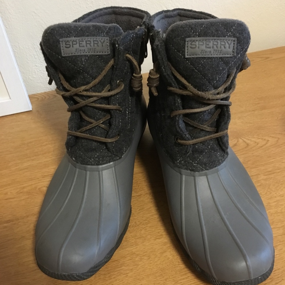 Sperry Grey Saltwater Duck Boots, nearly new!